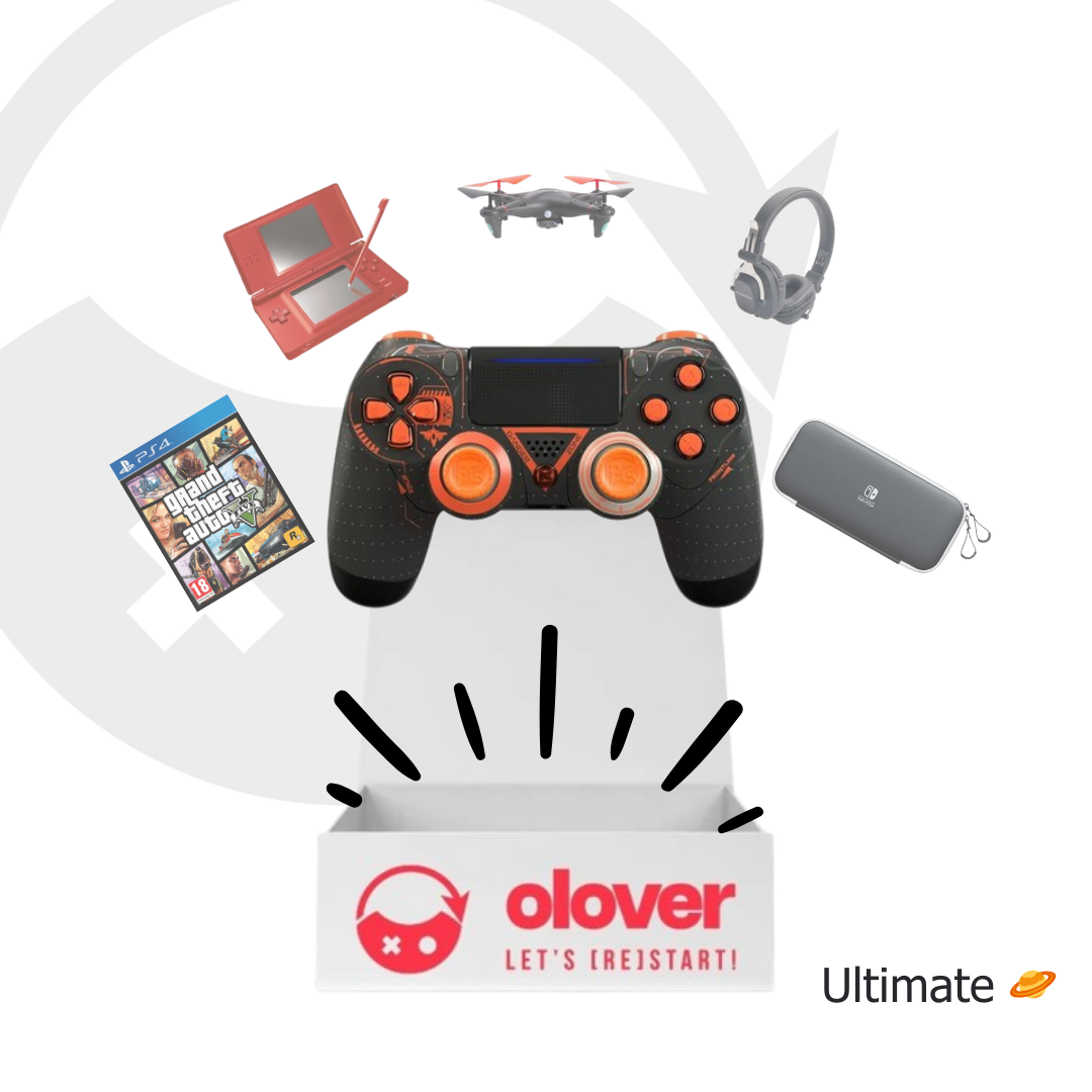Visuel de la Box Mystère Ultimate révélant une manette custom, avec en arrière-plan un jeu vidéo, une DS Lite, un drone, un casque, et une pochette Switch